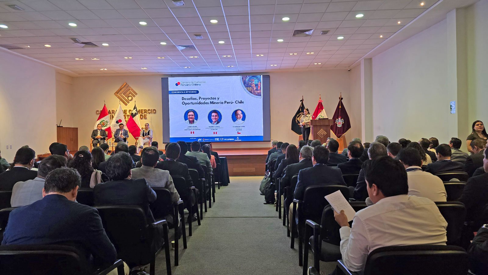 Evento corporativo con clientes del sector minero
